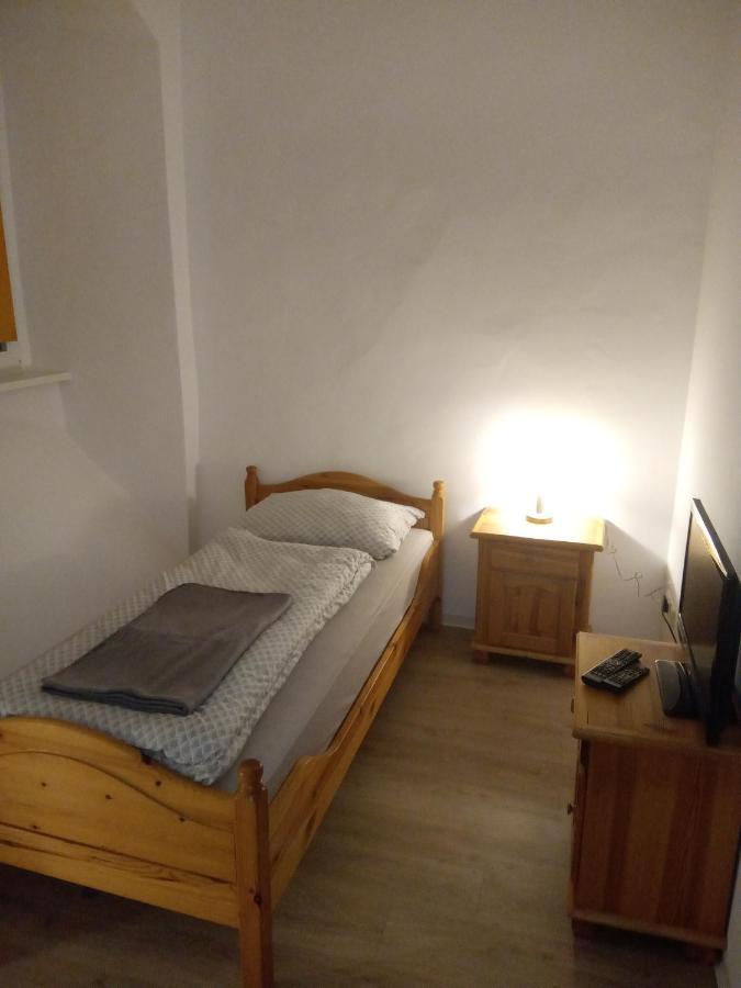 Appartement Historische Renaissance-Stube Kahla à Kahla  Extérieur photo