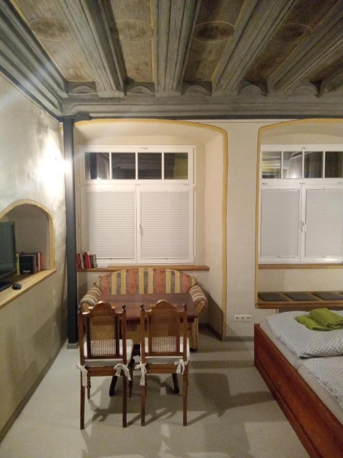 Appartement Historische Renaissance-Stube Kahla à Kahla  Extérieur photo