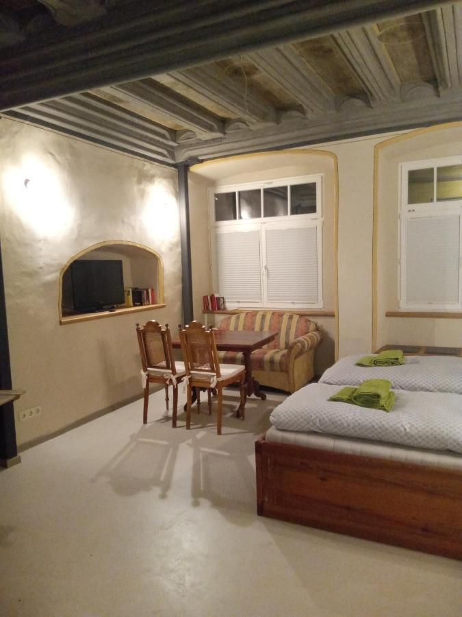 Appartement Historische Renaissance-Stube Kahla à Kahla  Extérieur photo
