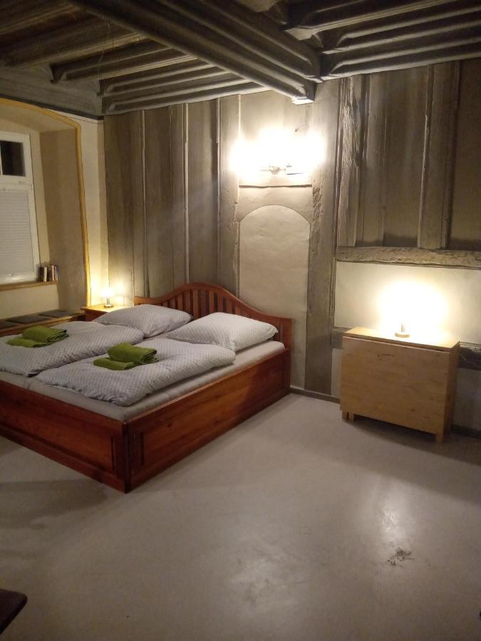 Appartement Historische Renaissance-Stube Kahla à Kahla  Extérieur photo